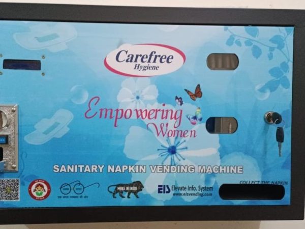 automatic-sanitary-napkin-vending-machine-carefree-hygiene- (7)